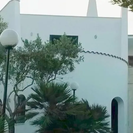Ippolita Localita La Staffa Holiday home *